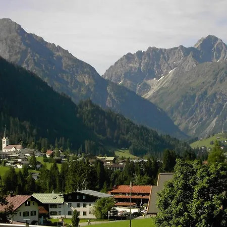 Affittacamere Gaestehaus Koenig Riezlern